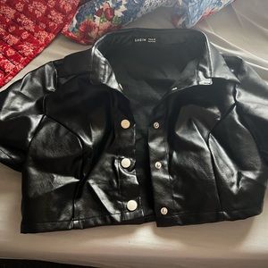 Cropped faux leather jacket
